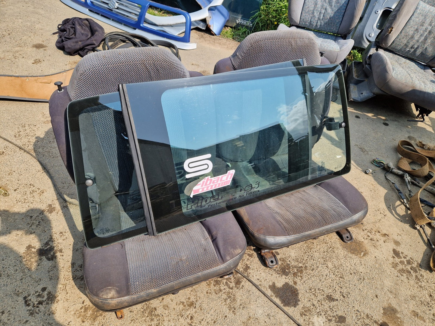 VITARA MK1 REAR QUARTER SIDE WINDOWS GLASS O/S N/S DRIVERS PASSENGERS 4U 4U2 JX