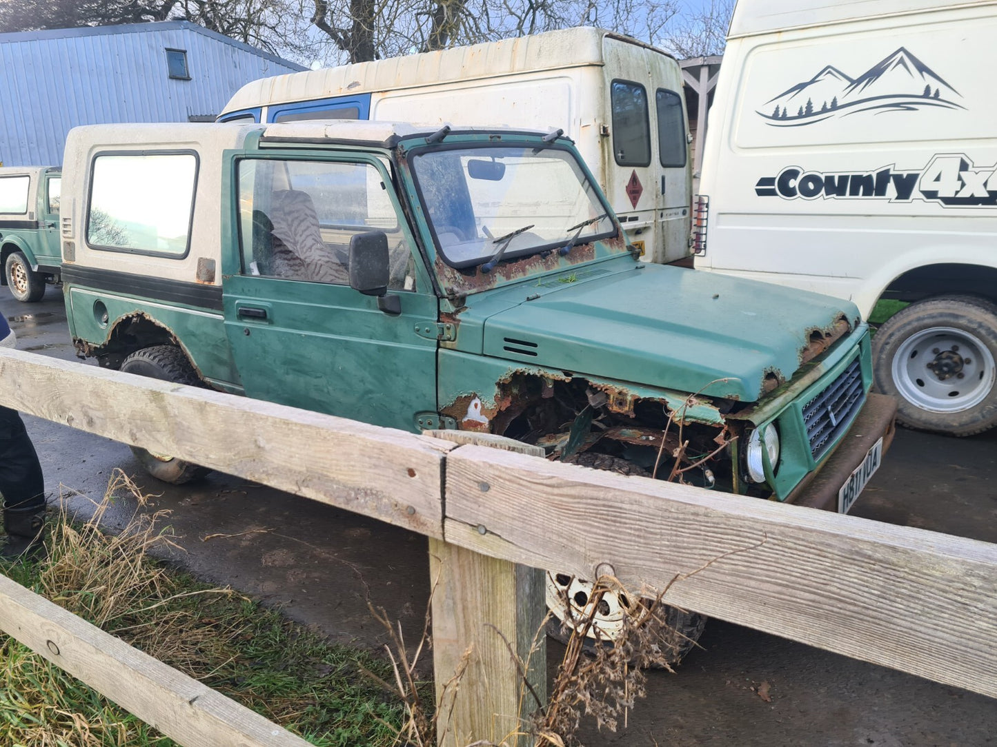 81dbf799bfbfb44b0df5ccca33869549