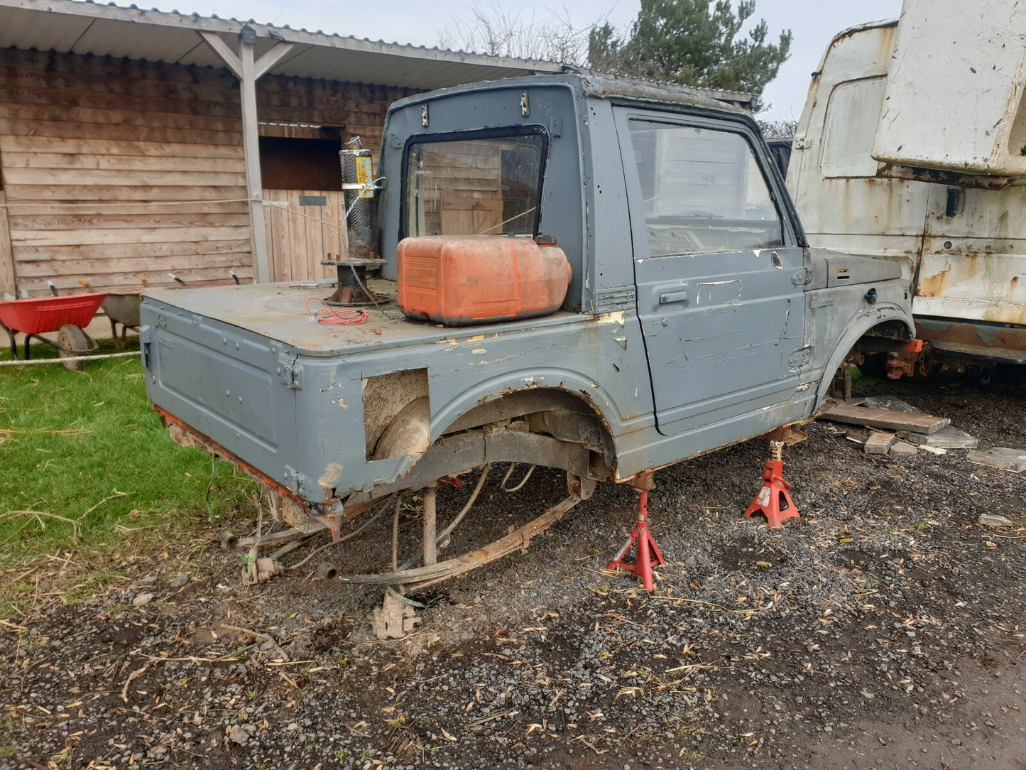 28d63f4a3439ae5ab456cd6e58d821eb