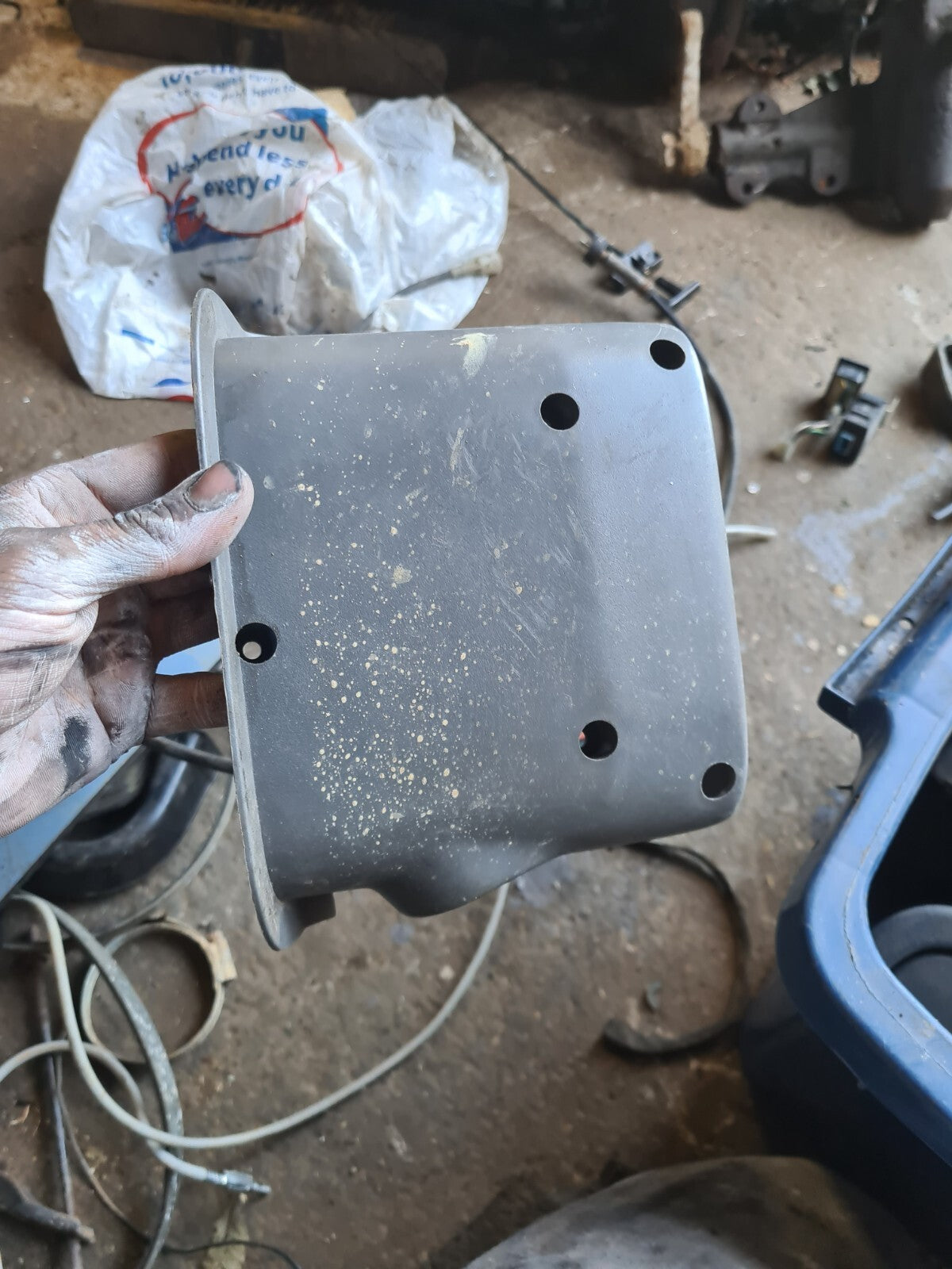 8bbbc3bb0a8180cd339f7d8bc940910c