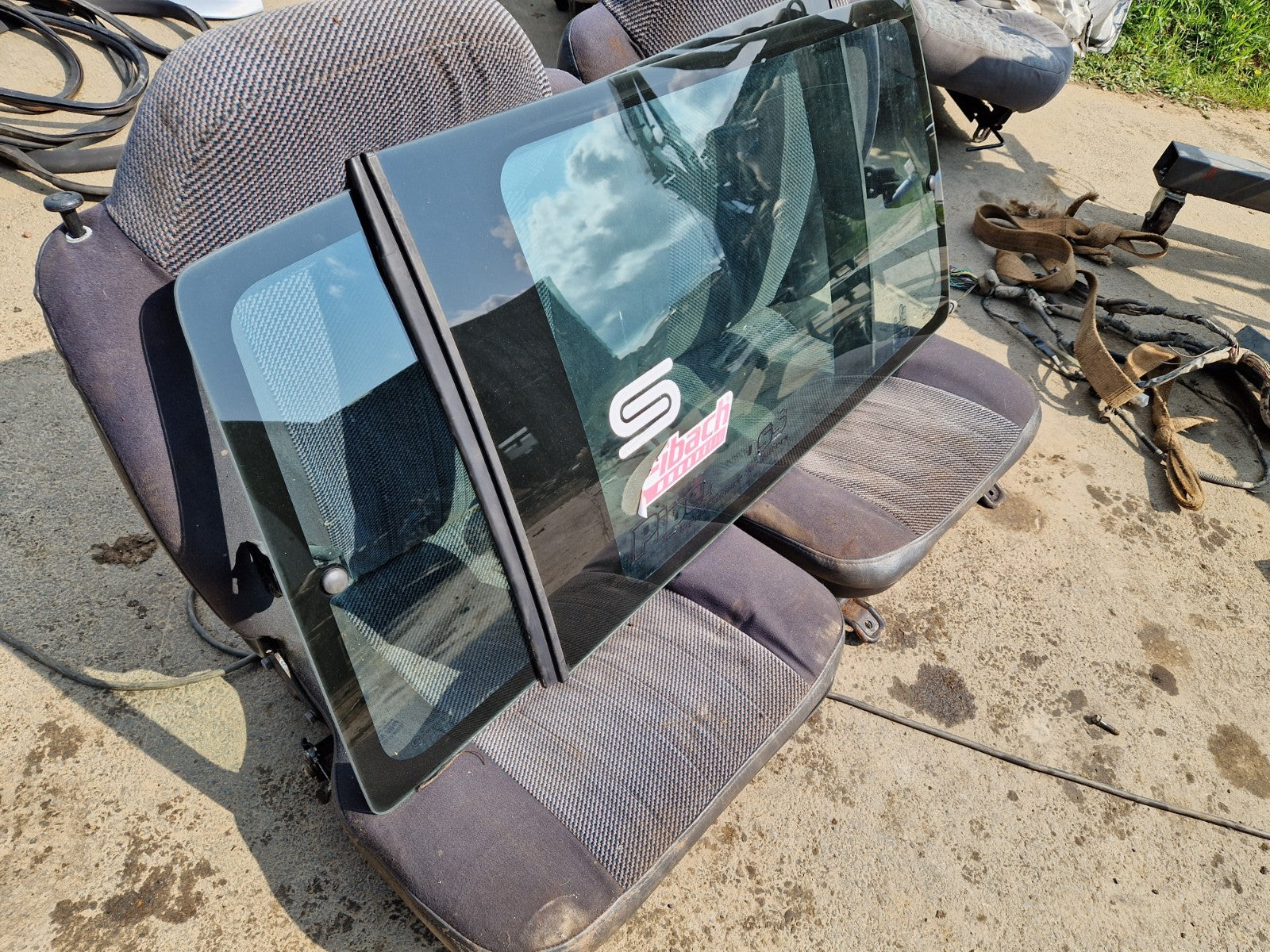 eebbb8d48cf045775bc8f4742ec38f2d