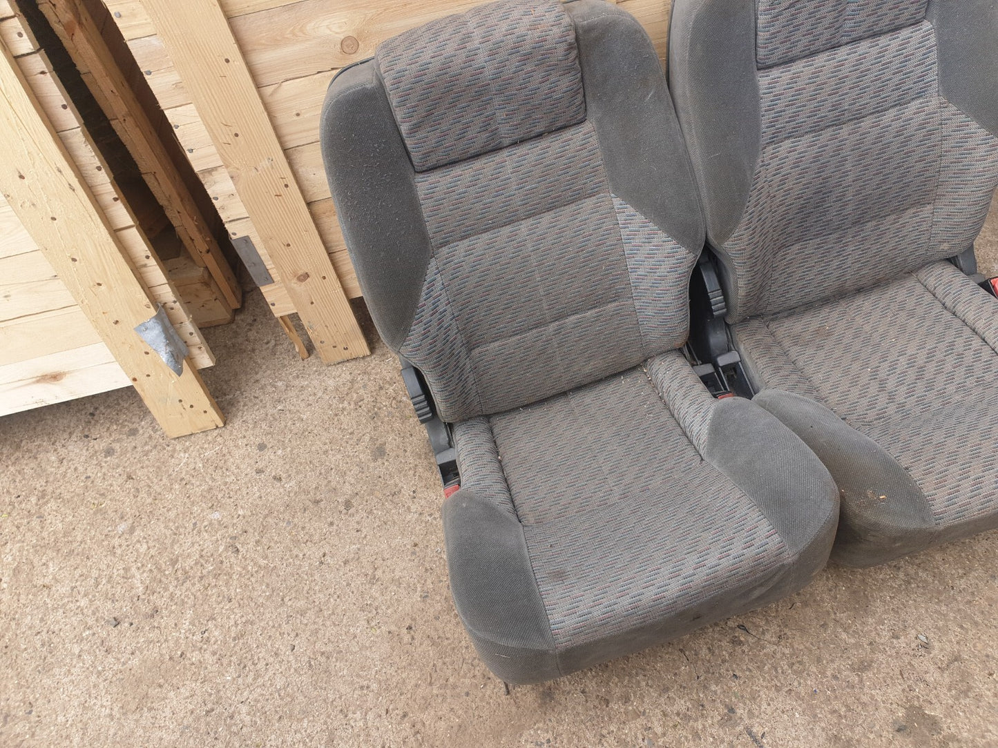 9f63551e9bf0f30c9efe79ef21ee3688