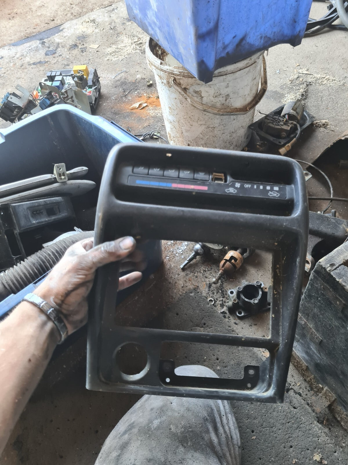 7bb883aac0fd0828cb7ee8043729d1d6