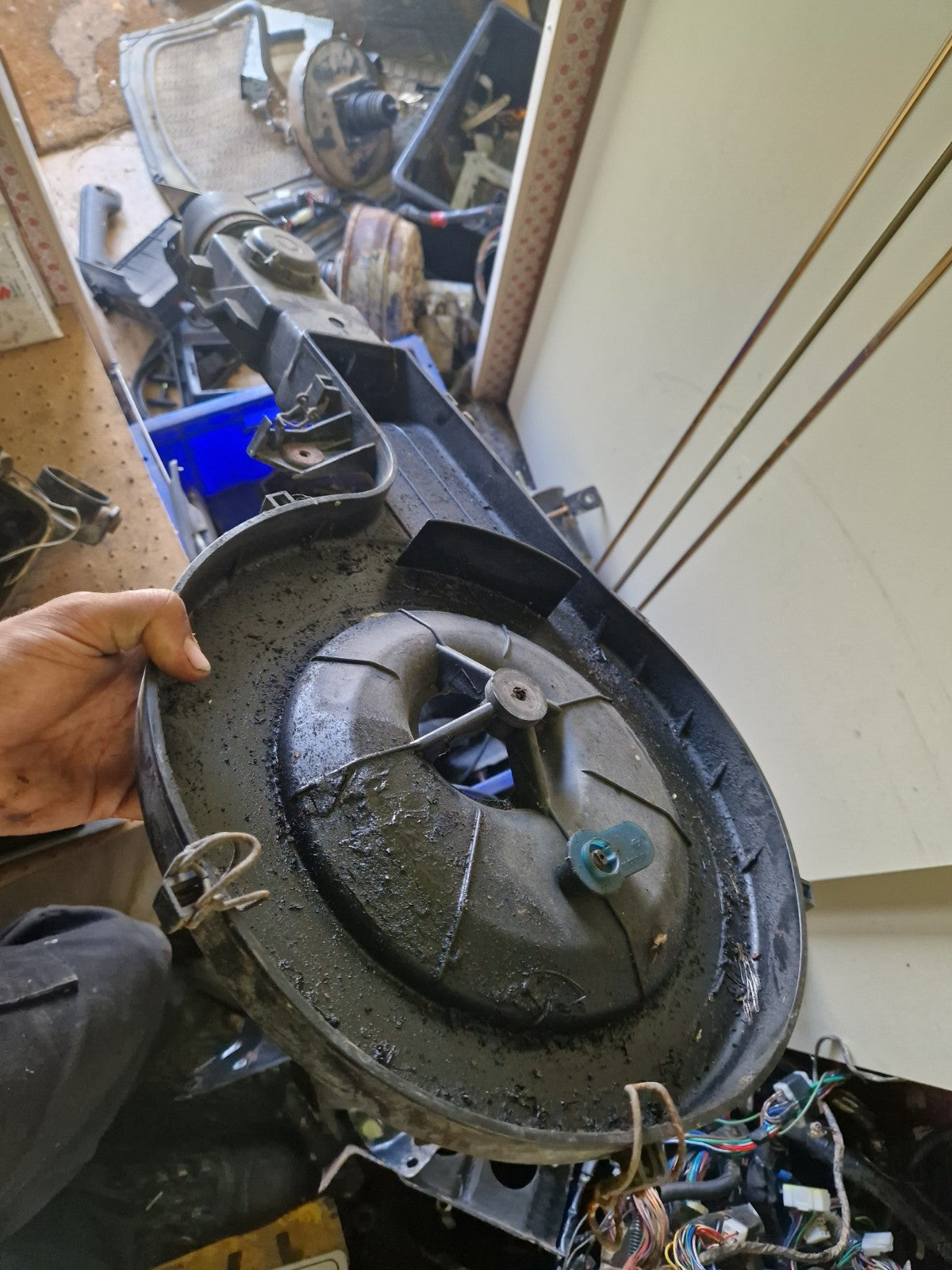 4ea0499e1663309d893f02c574bf9a18