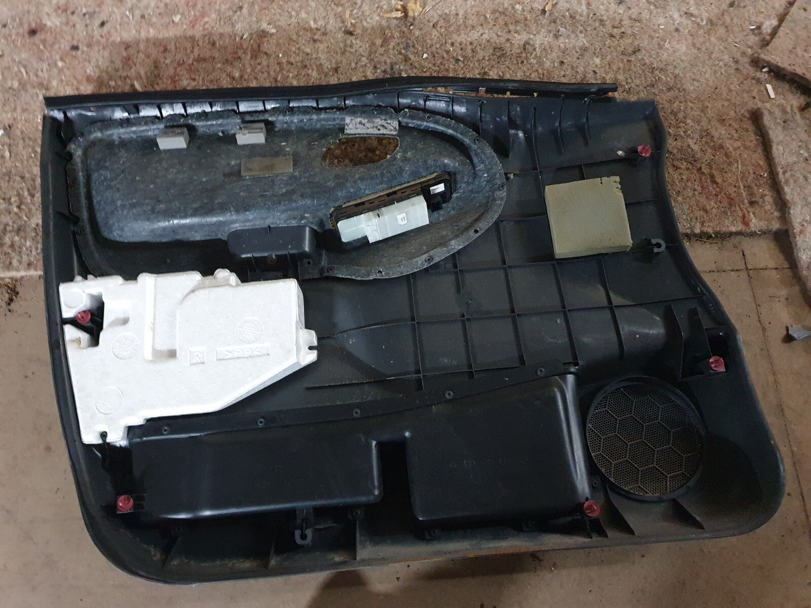 29996a5cd31f221b7bd1f0523cf8be85