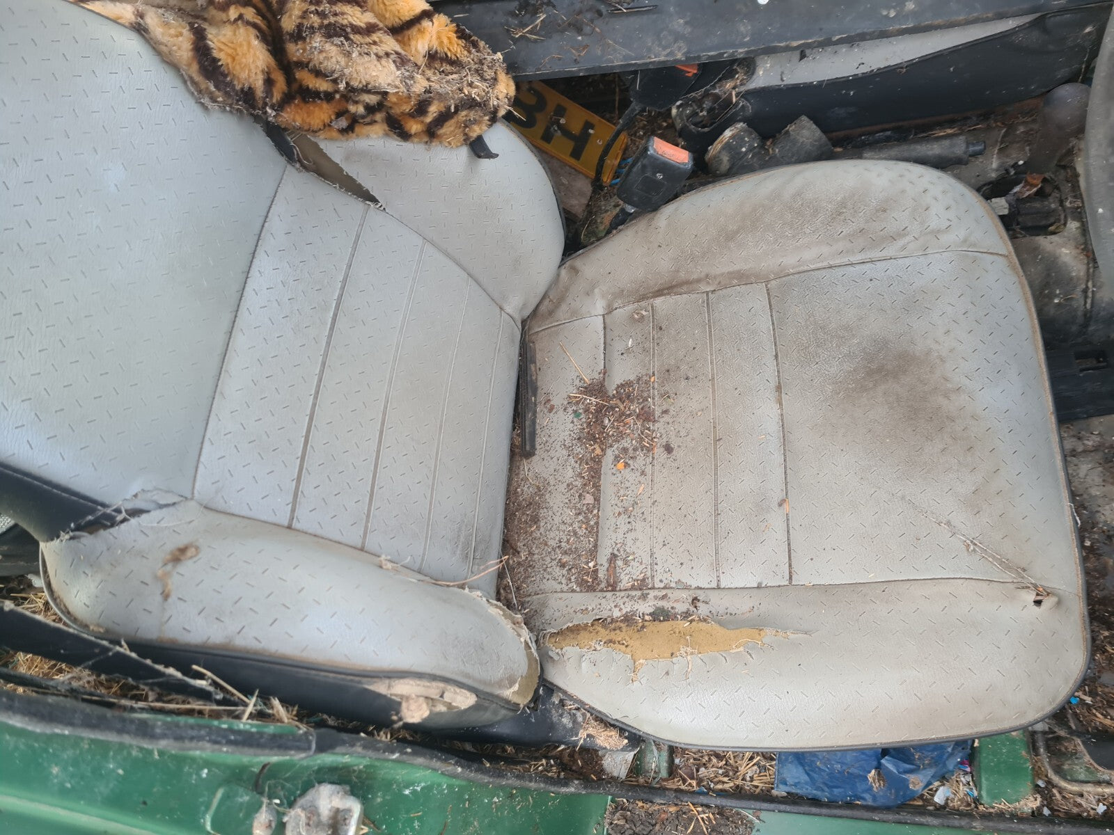 405fb6b5d0f65e2f1cb4a22a1fb6143b