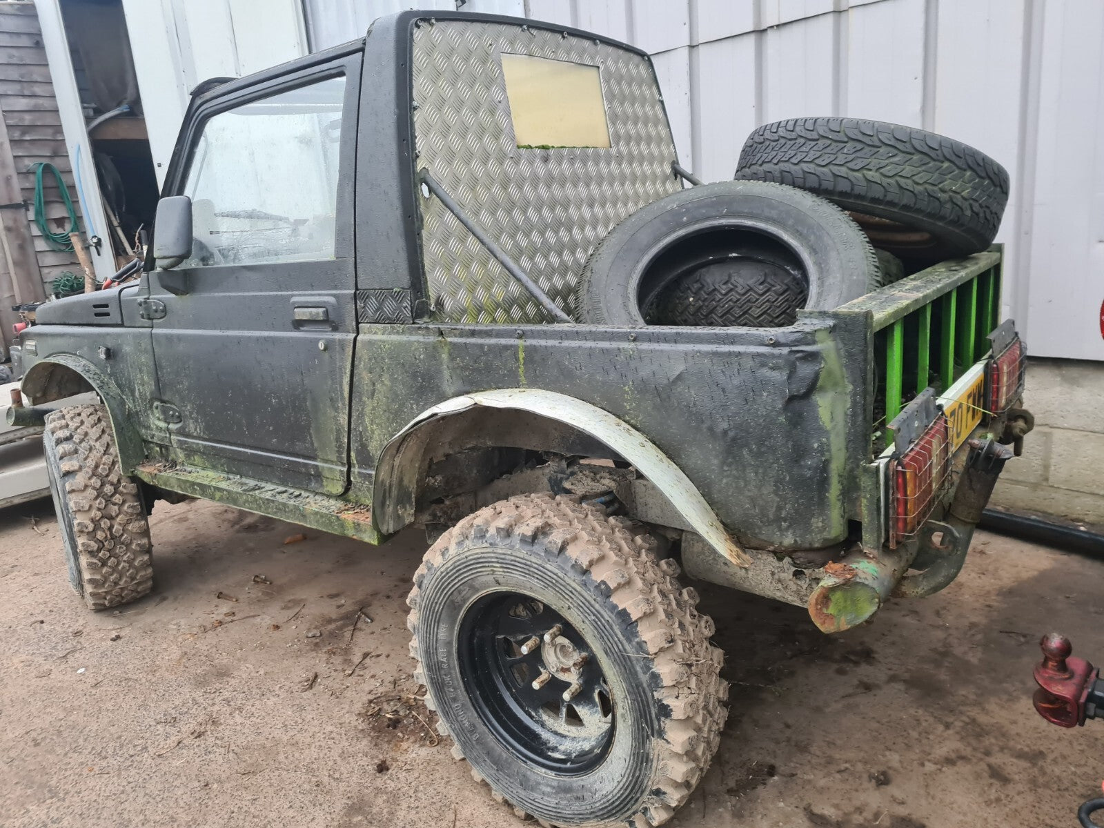 c1de9bb800bf6328ce636d5e5a25e423