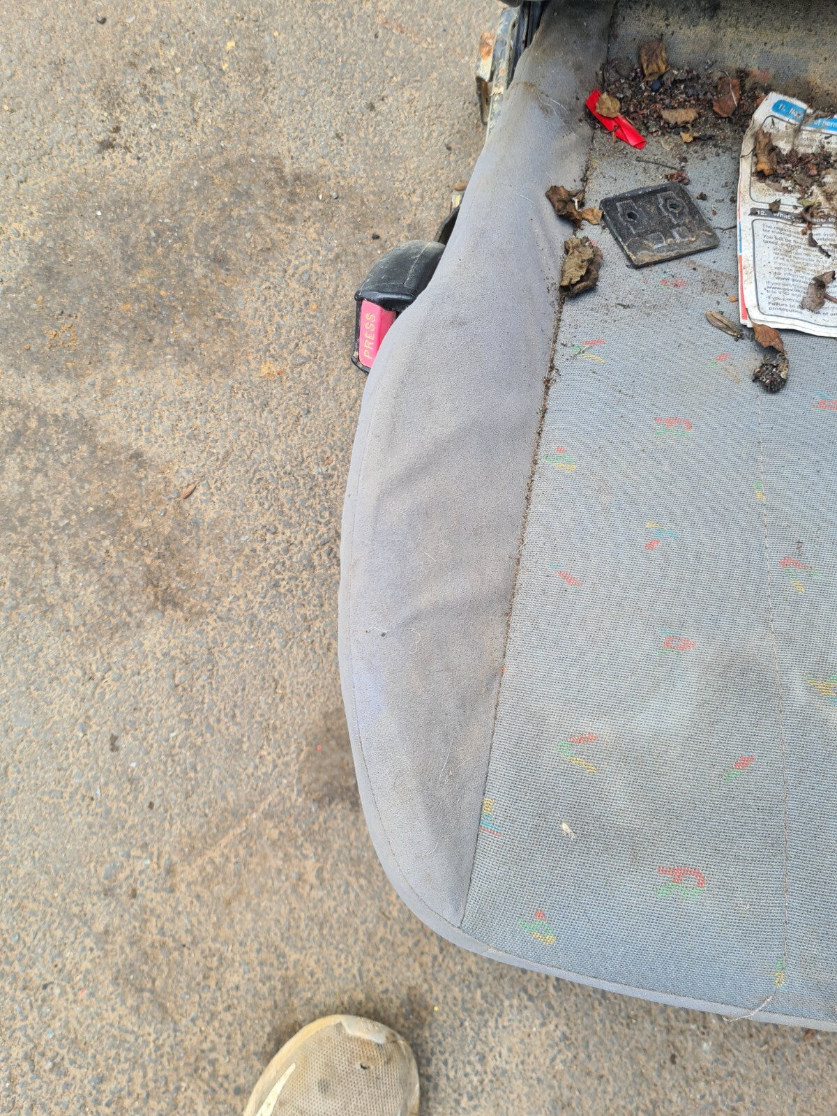 dff39ff421835107e0c3638badbaa104