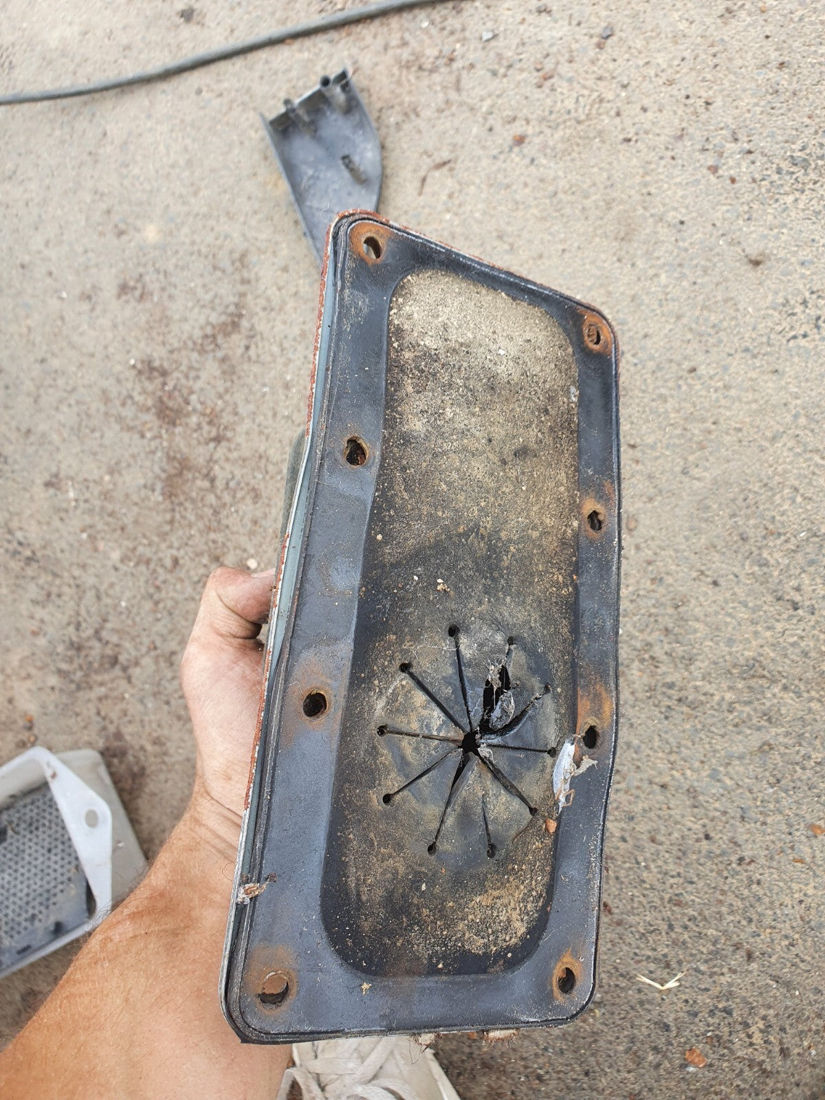 85a08951425dedd69eca7e819bf02f6d