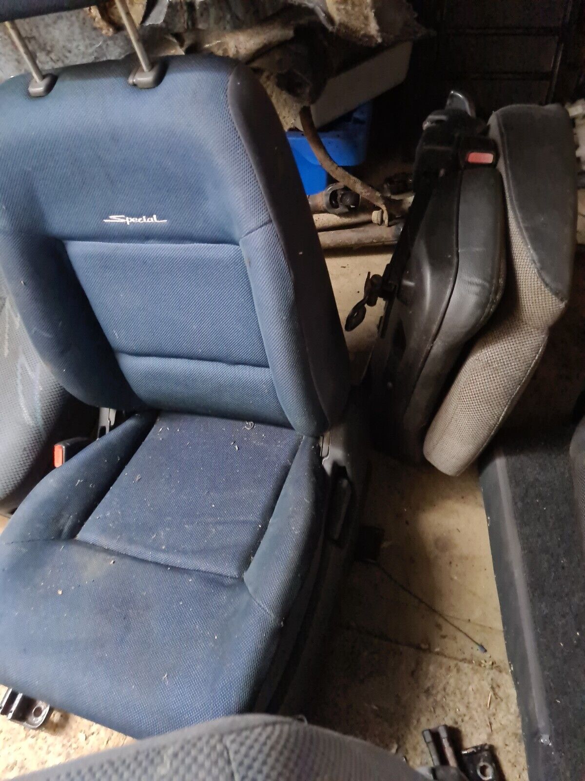 bb68b4feaaebbf5bf9778903978c271b