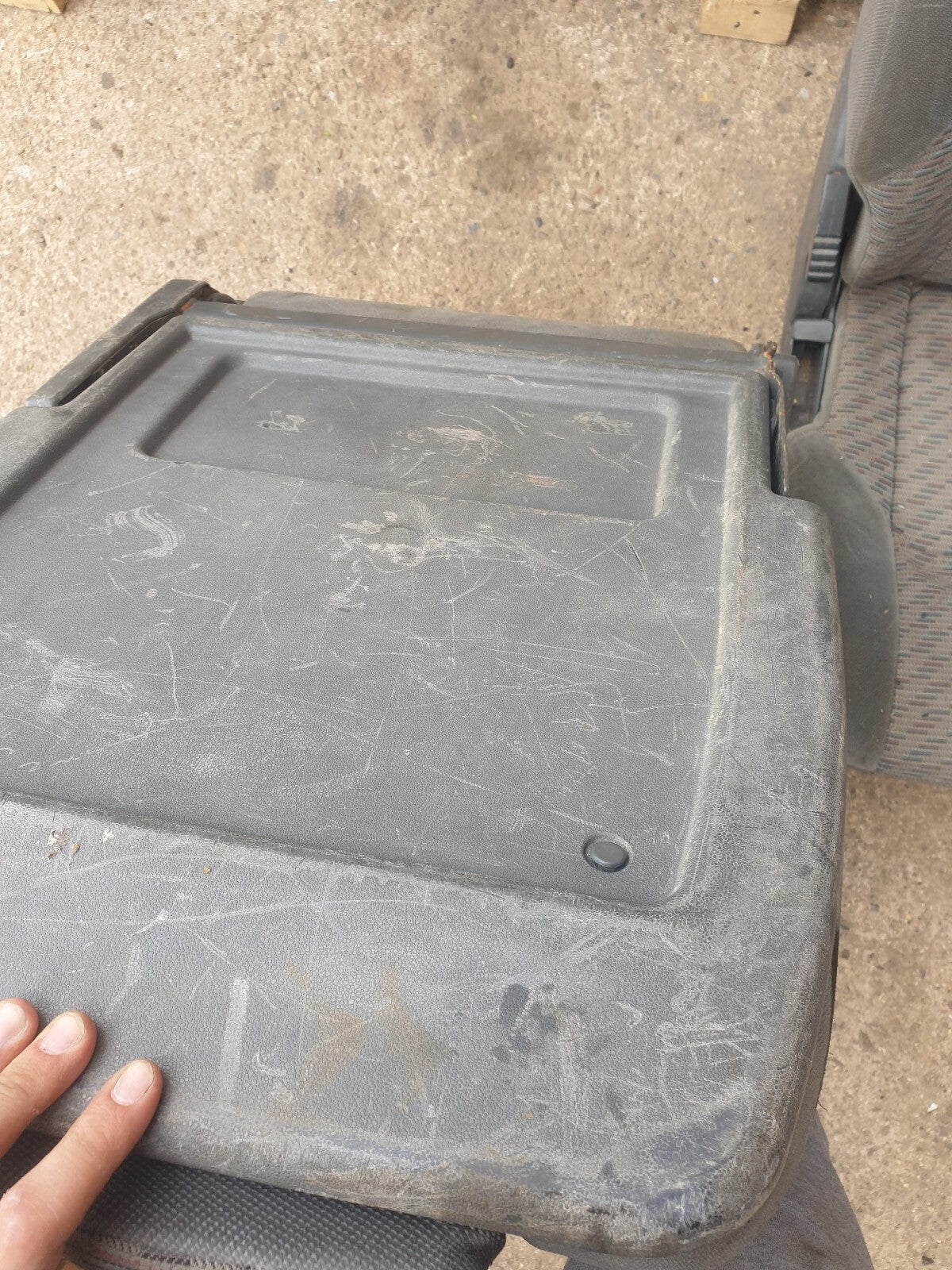 92b4f4d03cb4e70c17fb71fde9fb8768