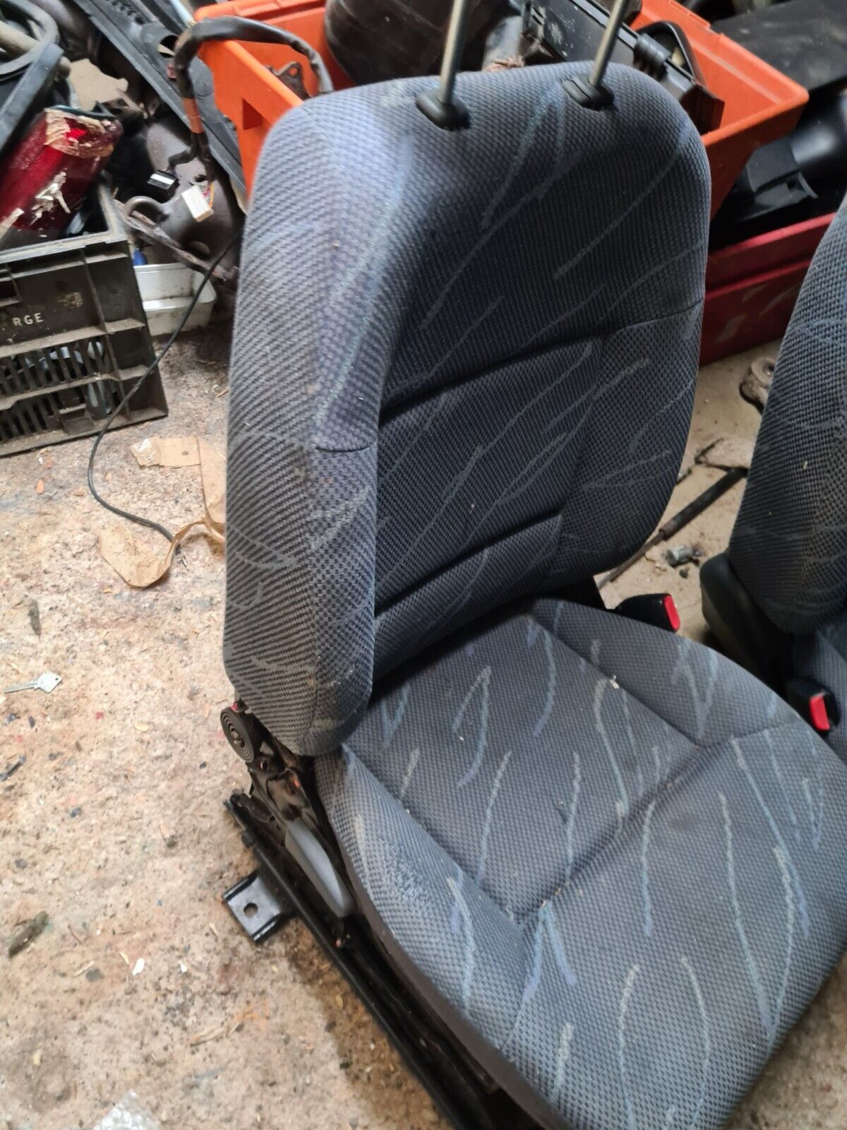 9787d30dbdbfbdb93f183505c7740cea