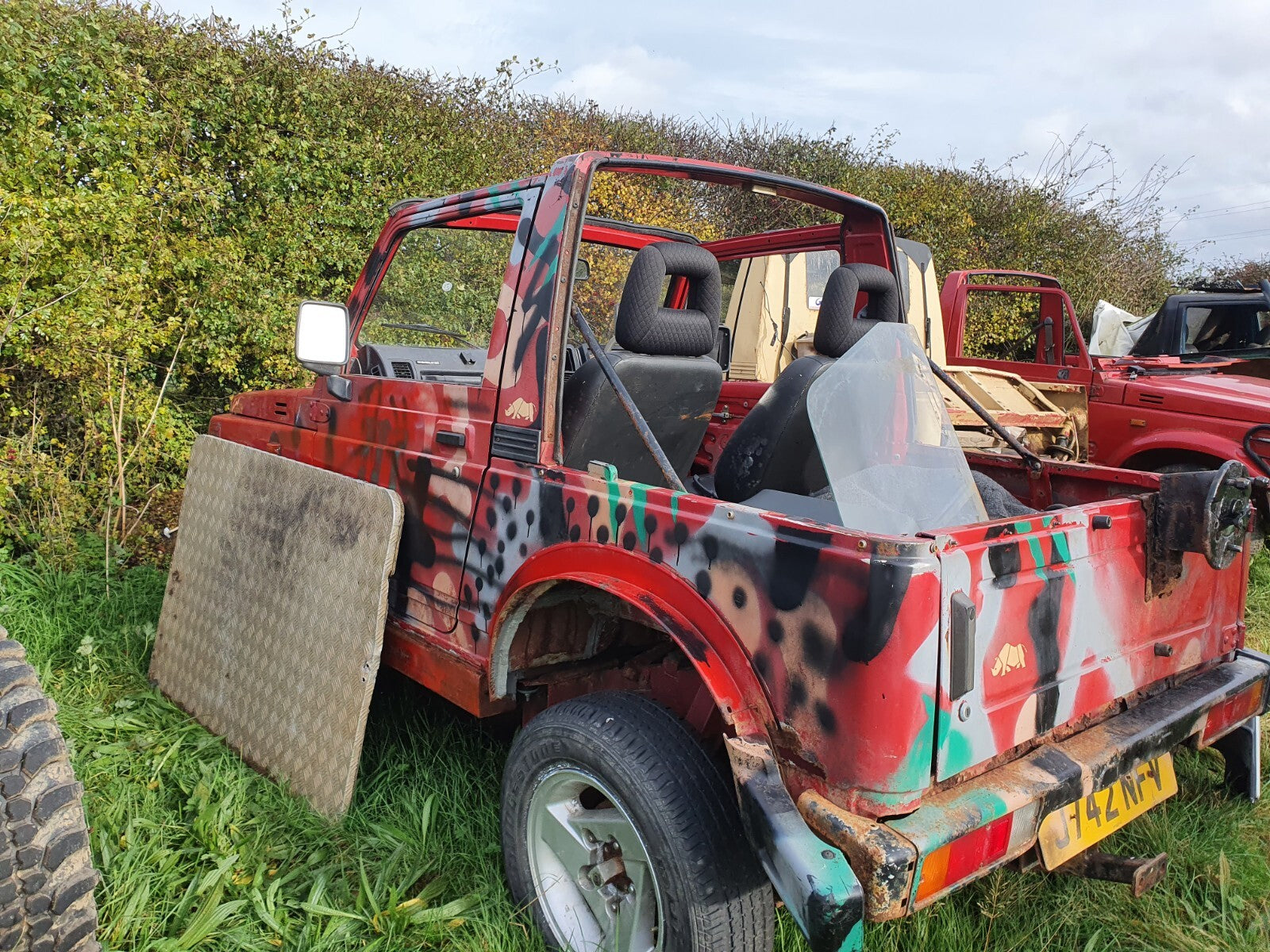 85ca337d9328bf0931c99f4224ee6152