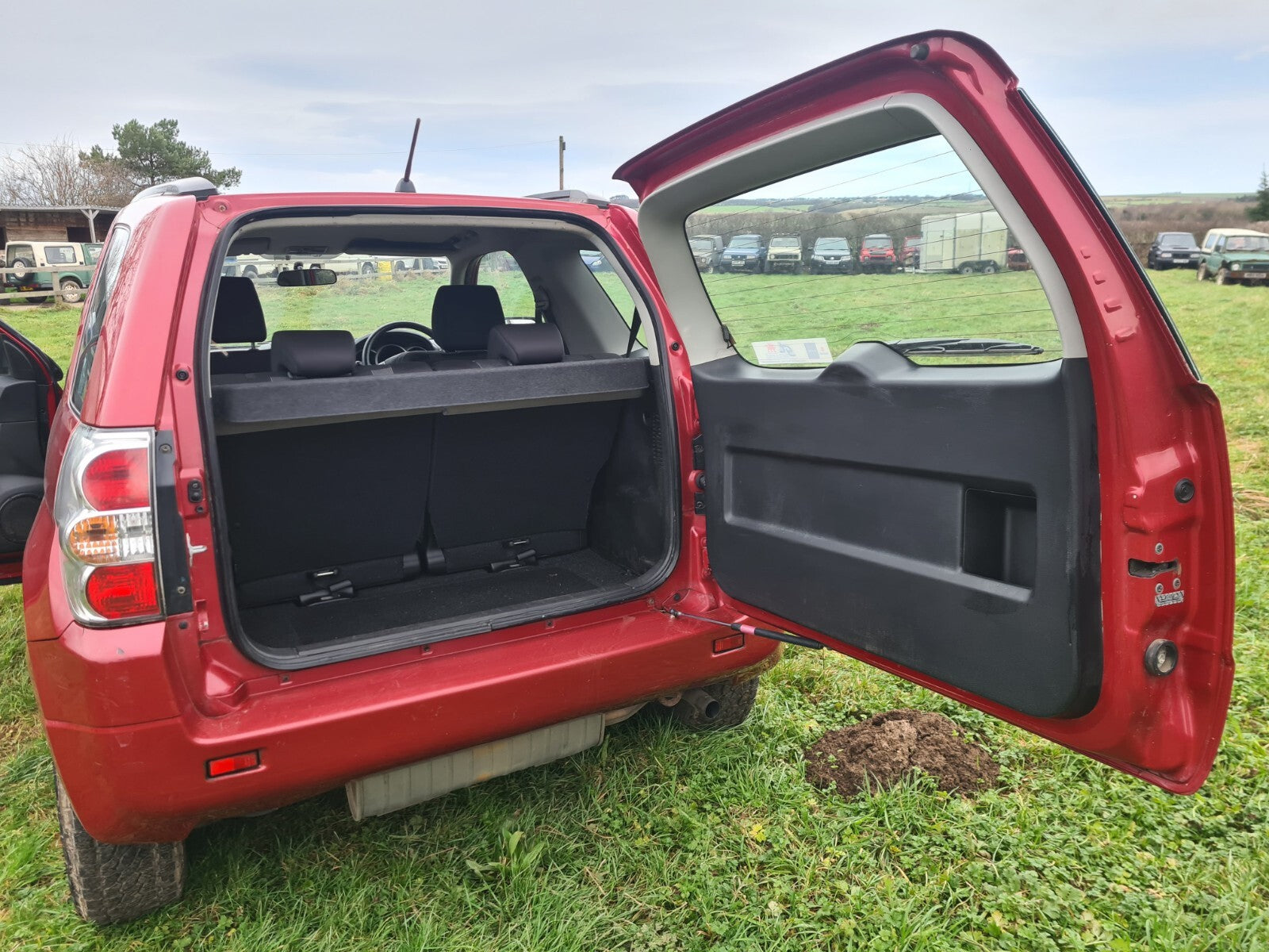 b6ef110b5ea285819a7cd7e6417bc266