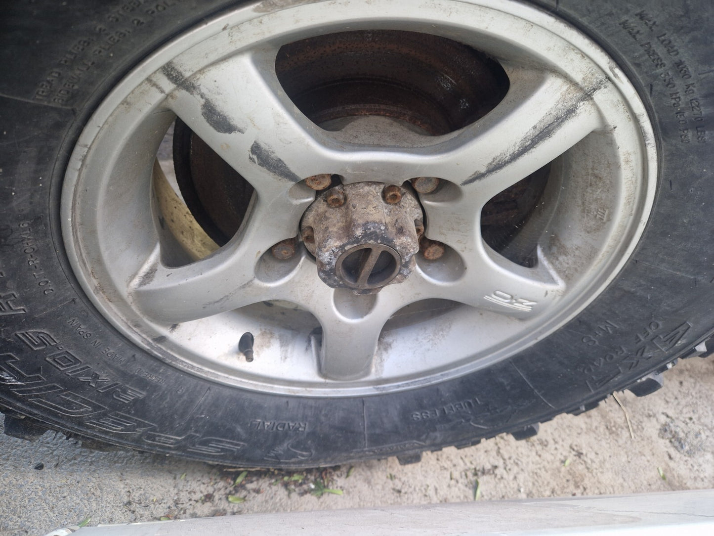 f19e9c81c2a6ffe478f40333baee2586