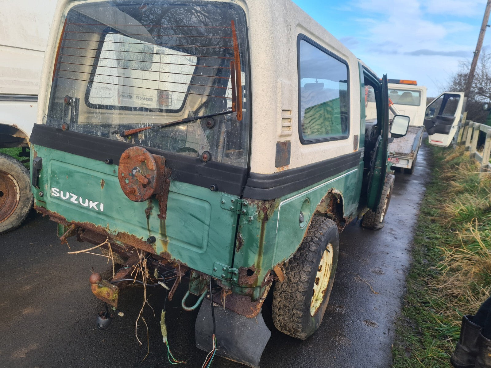 ade2a2e126f819107dfad6e76d5bc7be