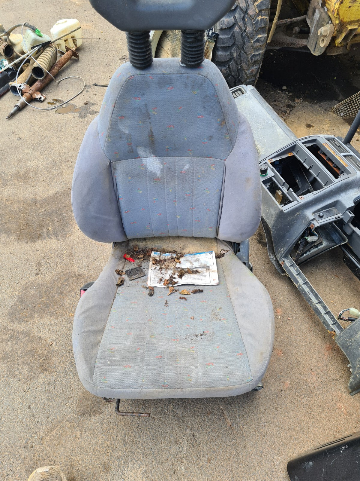 9463794bb0a6e70319d12ffe3a662f0b