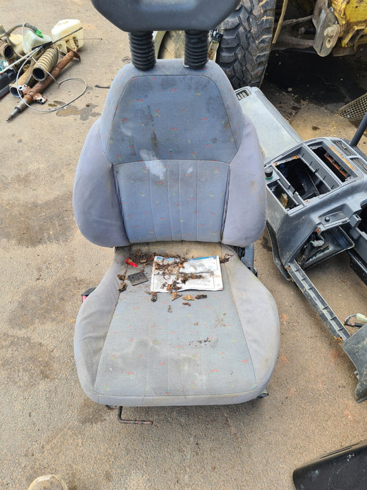 9463794bb0a6e70319d12ffe3a662f0b