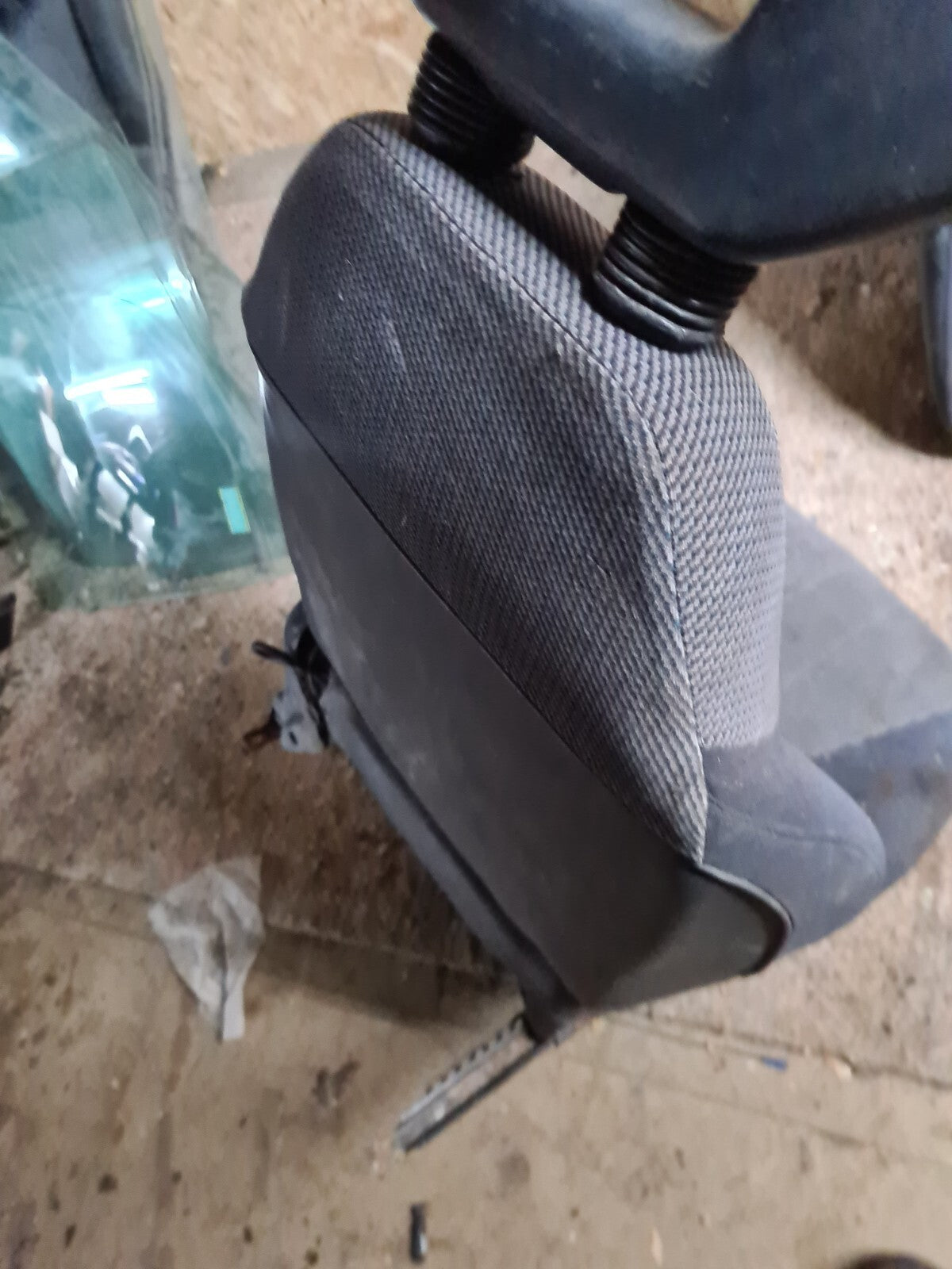 054a23da6c03f9271cf4b82f1f24aa3c