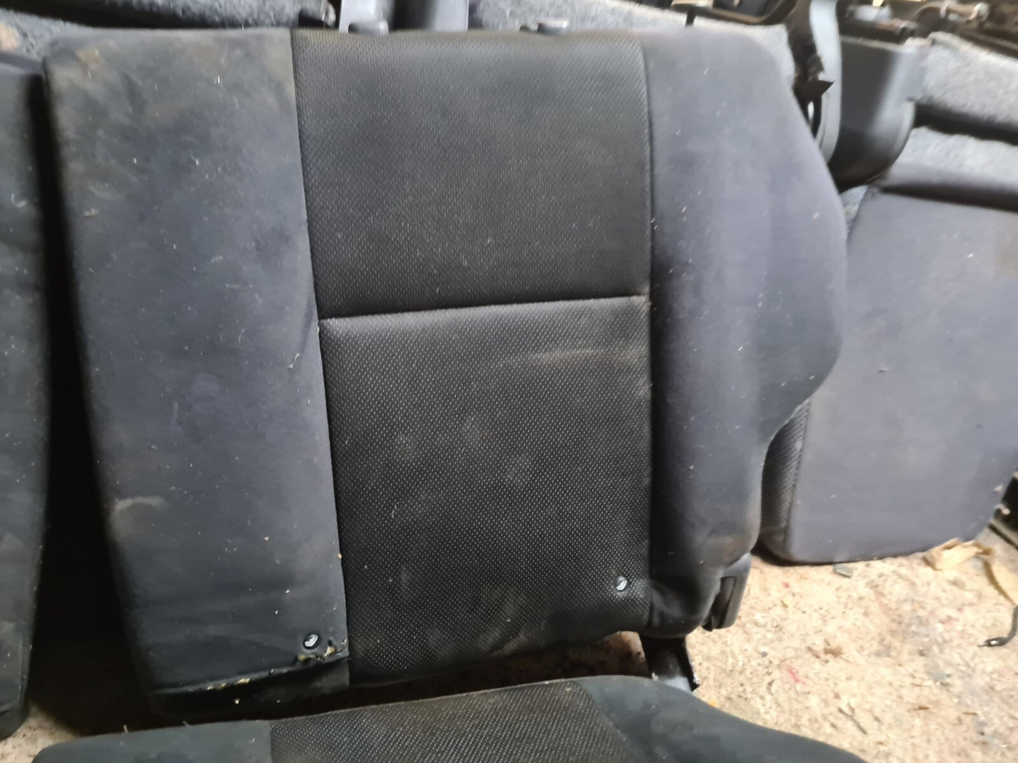 5b82b535cfd5de293bcfce1eecb183f4